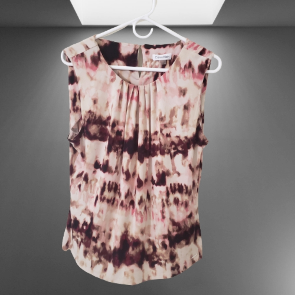 Cute blouse